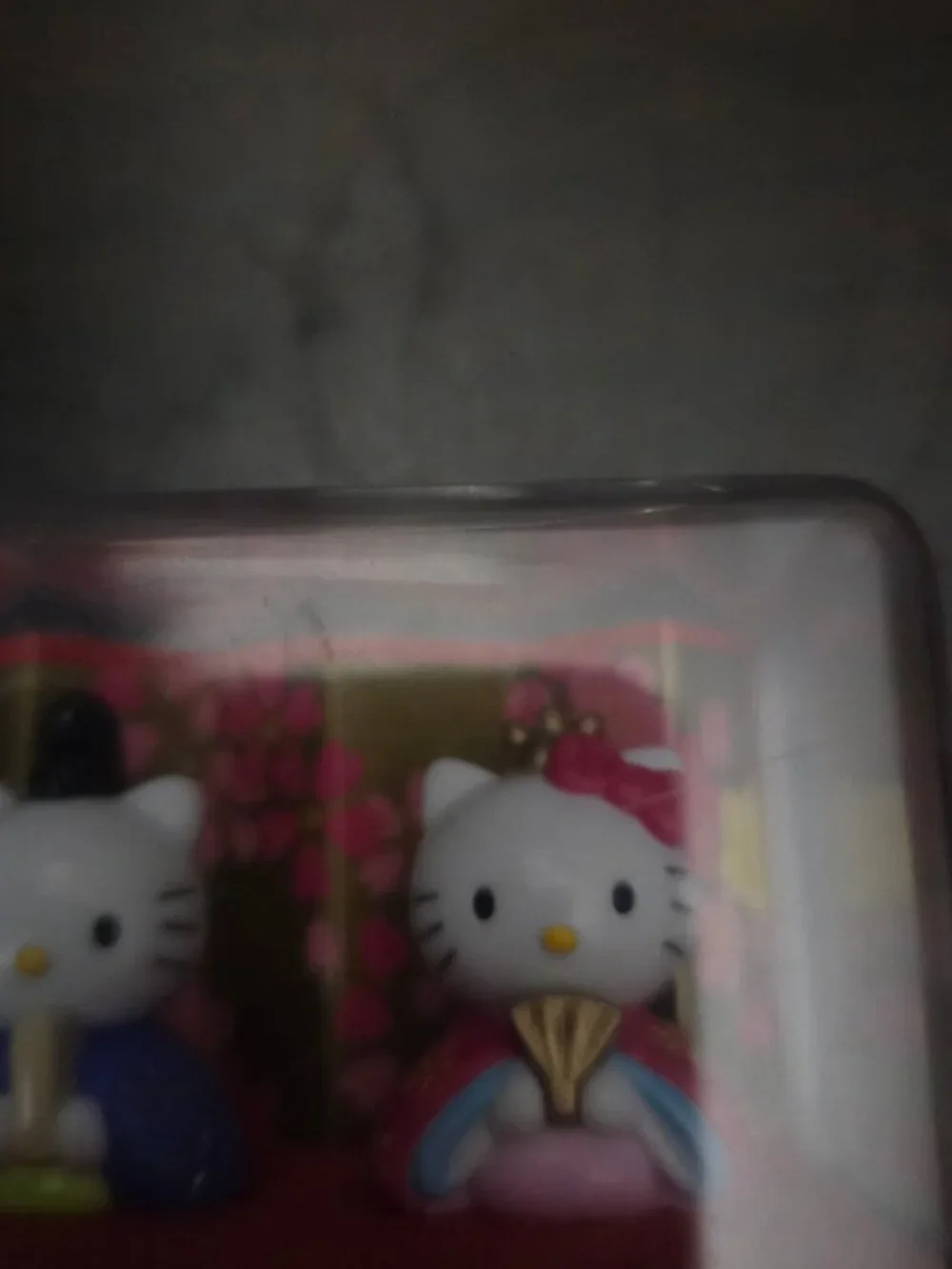 Hello Kitty Gift Bundle Polaroid Cam & Lisa Loeb Japanese CD NIB & Lunch Box!